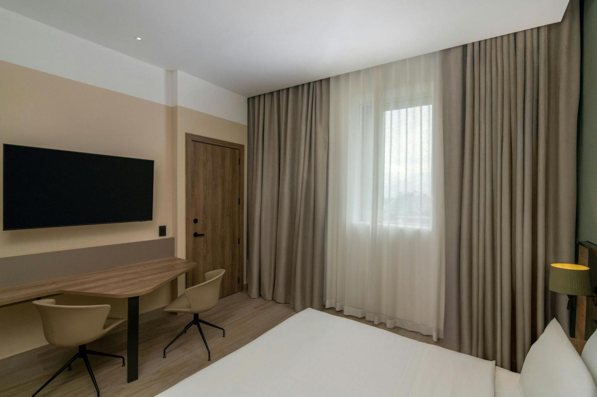 Residence Inn By Marriott Santiago De Los Caballeros Exterior photo